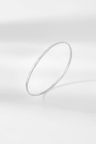 MOLTEN BANGLE SILVER