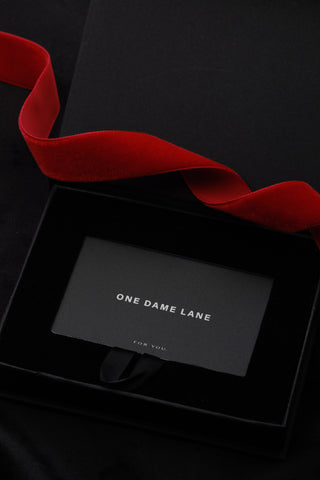 GIFT | CARD