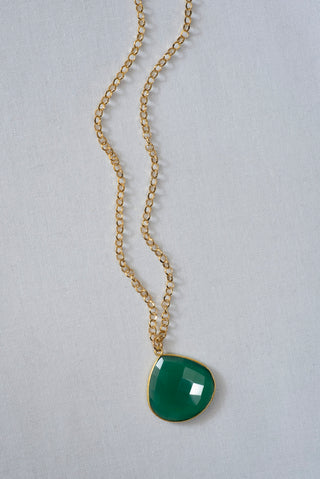 GREEN ONYX HEART | NECKLACE